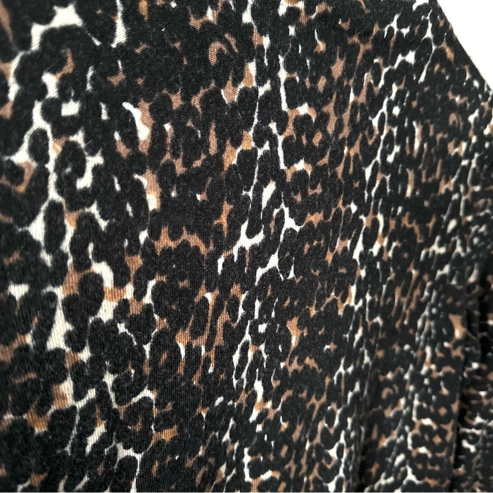 Talbots Women's Size M Petite Animal Print Merino Wool Sweater Leopard Cheetah - Picture 8 of 9
